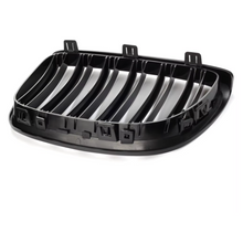 Učitaj sliku u galeriji, BMW Dupli Crni Grill Serija 3 E92 E93 2006-2010