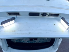 Učitaj sliku u galeriji, LED Svetlo za tablicu Renault