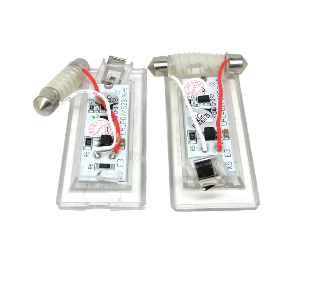 LED Svetla za Tablicu BMW X3 E83 X5 E53