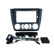 Učitaj sliku u galeriji, blenda za multimediju BMW 1 E87 manuelna klima